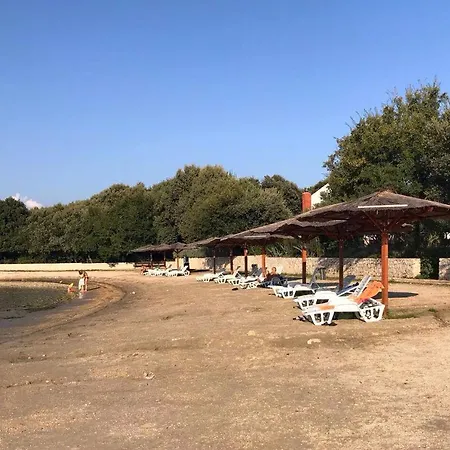 Family Friendly Seaside Zaton, Zadar - 298 Затон