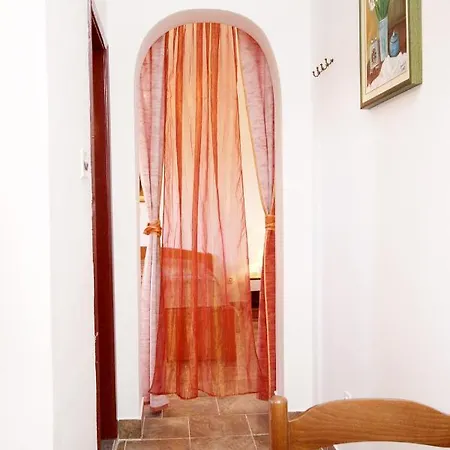 Family Friendly Seaside Zaton, Zadar - 298 Апартаменты *