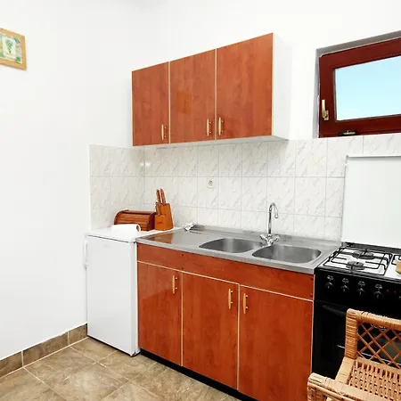 Family Friendly Seaside Zaton, Zadar - 298 Затон