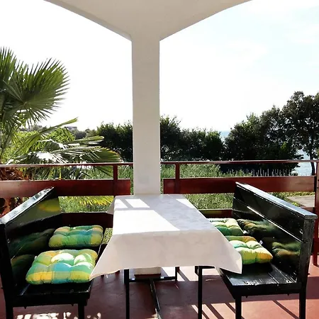 Family Friendly Seaside Zaton, Zadar - 298 * Затон