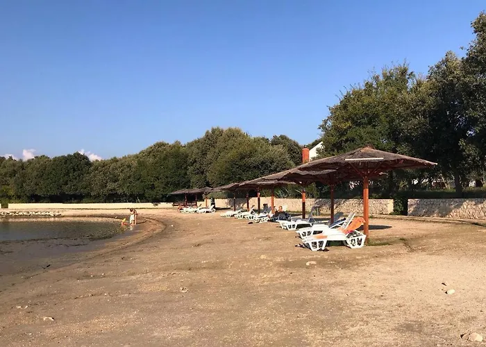 Family Friendly Seaside Zaton, Zadar - 298 Затон
