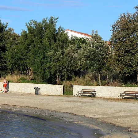 Appartement Family Friendly Seaside Zaton, Zadar - 298