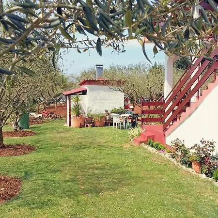 Family Friendly Seaside Zaton, Zadar - 298 Апартаменты