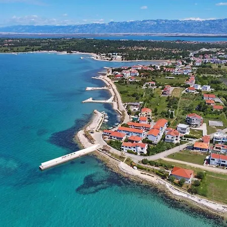 Appartement Family Friendly Seaside Zaton, Zadar - 298 Zaton (Zadar)